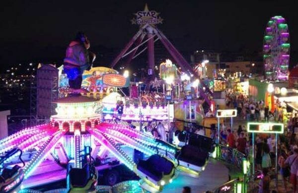 Kermis Torrevieja tijdens vakantie Costa Blanca