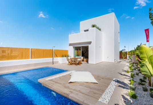 Nieuwbouw villa ibiza stijl kopen spanje